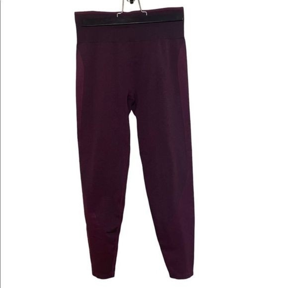 PINK Victoria's Secret Burgundy Matching Sports Bra And Leggings Set Size Medium - Picture 3 of 16